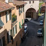 San Leonardo, Dentro Le Mura Di Lucca